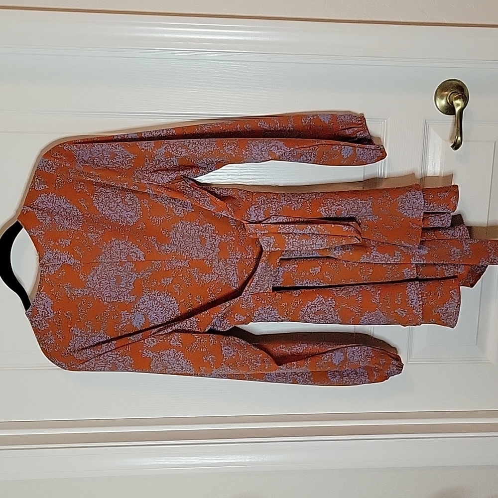 Floral Romper - Picture 5 of 12